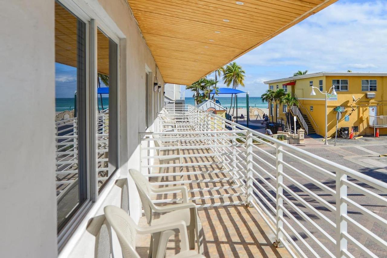 Fantastic 1 Bedroom With Pool Steps From The Beach #43 Hollywood Exterior foto